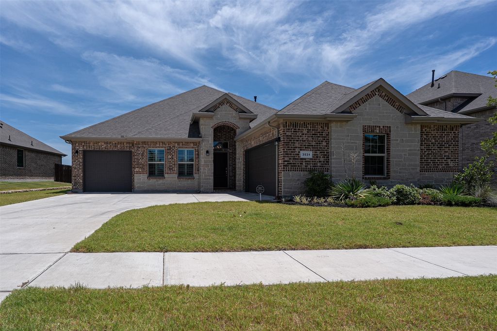 3531 Walnut Ridge Drive, Grand Prairie, TX 76065