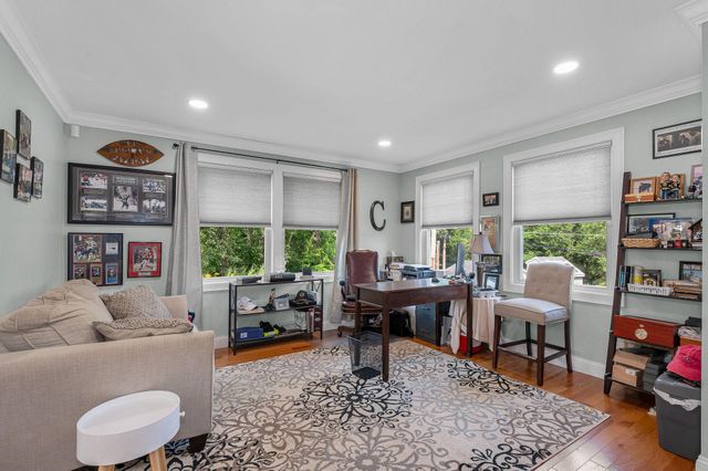 38 Theresa Avenue, Salem, NH 03079