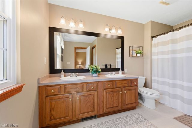 10030 Kile Road, Chardon, OH 44024