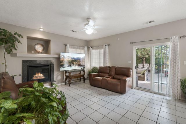 4520 Derby Court NW, Albuquerque, NM 87114