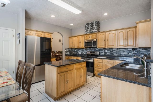 4520 Derby Court NW, Albuquerque, NM 87114