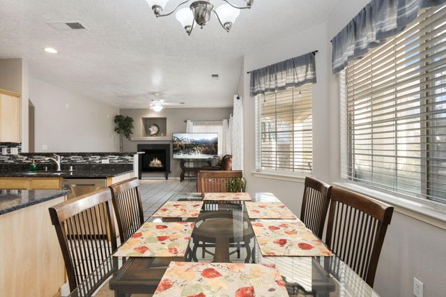 4520 Derby Court NW, Albuquerque, NM 87114