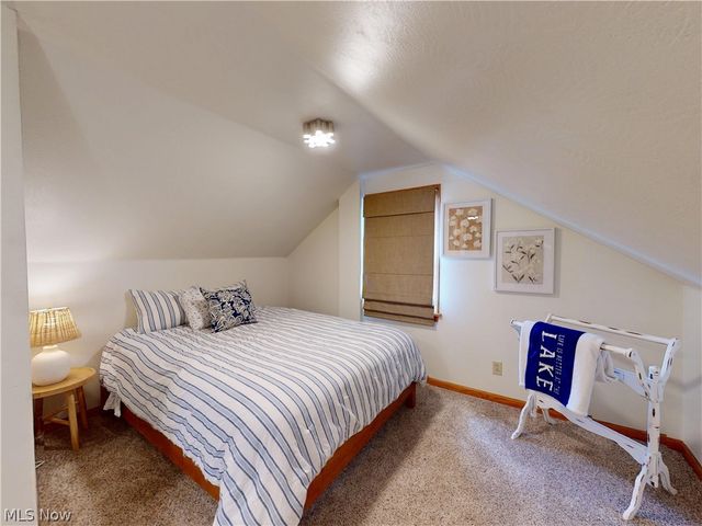 2414 Lakeside Avenue NW, Canton, OH 44708
