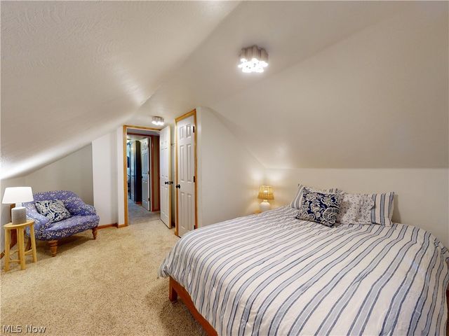2414 Lakeside Avenue NW, Canton, OH 44708