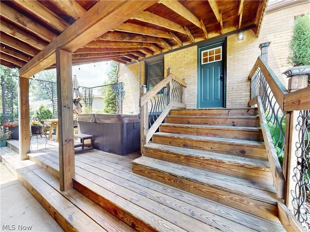 2414 Lakeside Avenue NW, Canton, OH 44708