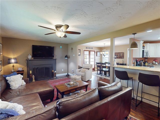 2414 Lakeside Avenue NW, Canton, OH 44708