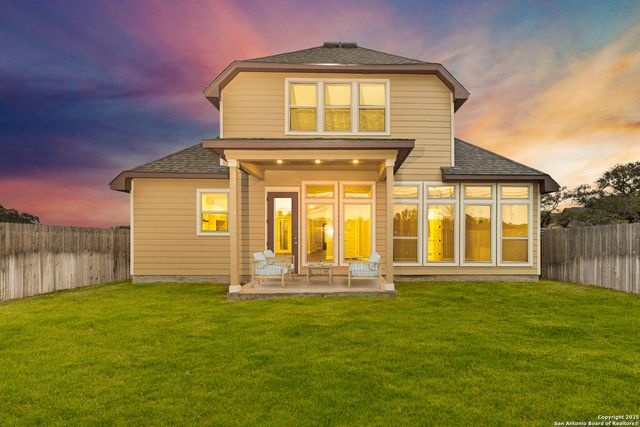 142 Secretariat, Castroville, TX 78009