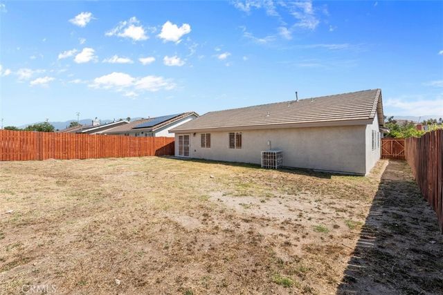 2864 Colima, San Bernardino, CA 92407