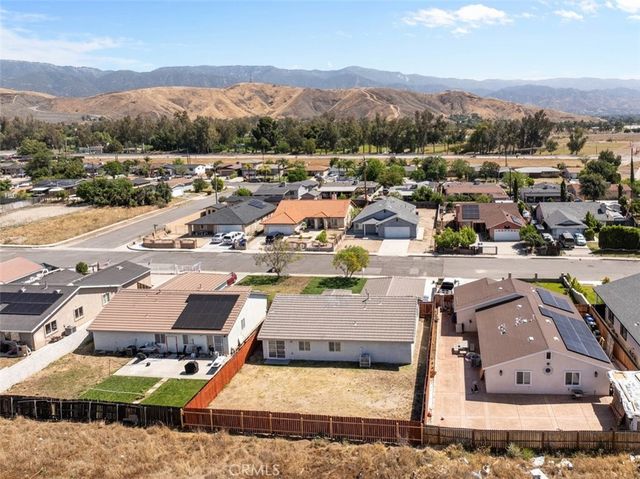 2864 Colima, San Bernardino, CA 92407