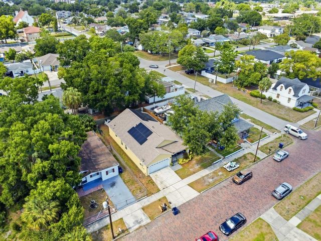 3005 W CHESTNUT STREET, Tampa, FL 33607