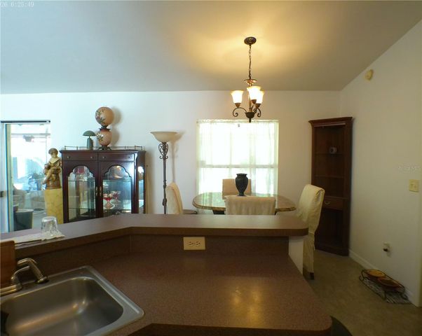 10 SEQUOIA DRIVE TRACE, Ocklawaha, FL 32179