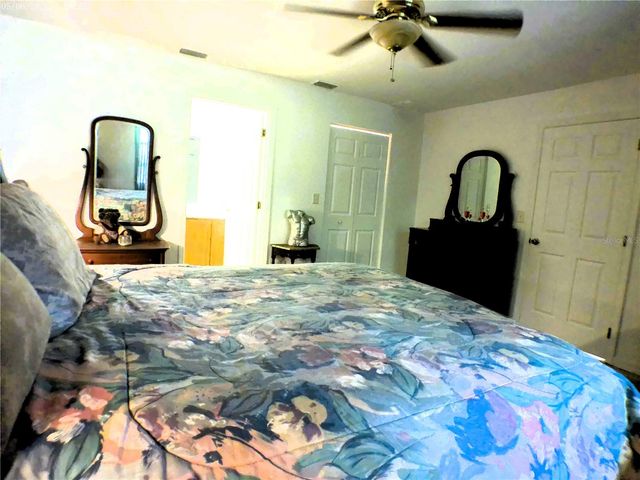10 SEQUOIA DRIVE TRACE, Ocklawaha, FL 32179