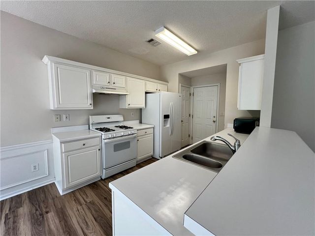 3593 Gainesway Court, Duluth, GA 30096