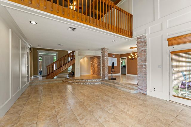 9714 Godstone Lane, Spring, TX 77379