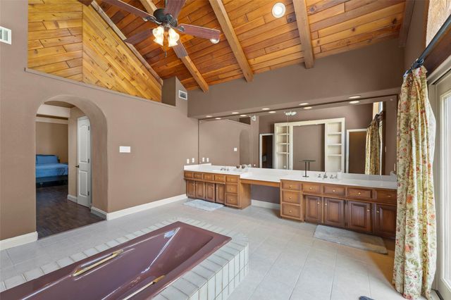 9714 Godstone Lane, Spring, TX 77379