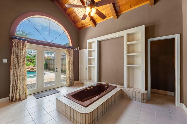 9714 Godstone Lane, Spring, TX 77379