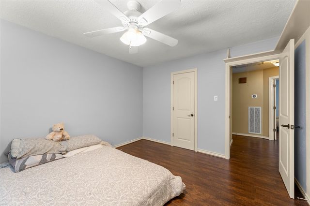 9714 Godstone Lane, Spring, TX 77379