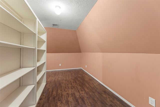 9714 Godstone Lane, Spring, TX 77379