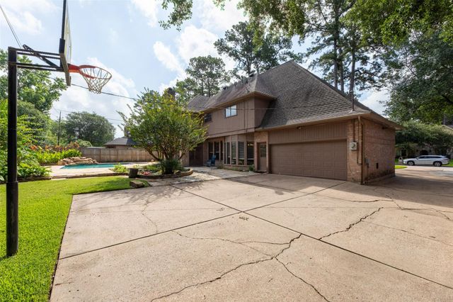 9714 Godstone Lane, Spring, TX 77379