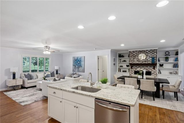 2624 Cove NE Circle, Brookhaven, GA 30319