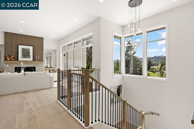 4006 Natasha Dr, Lafayette, CA 94549