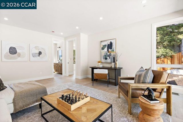 4006 Natasha Dr, Lafayette, CA 94549