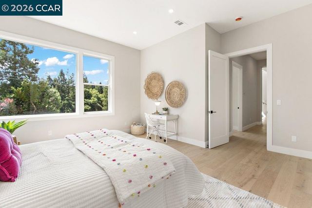 4006 Natasha Dr, Lafayette, CA 94549