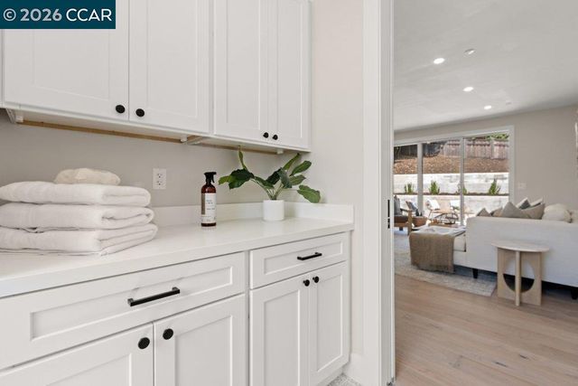 4006 Natasha Dr, Lafayette, CA 94549