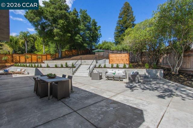 4006 Natasha Dr, Lafayette, CA 94549