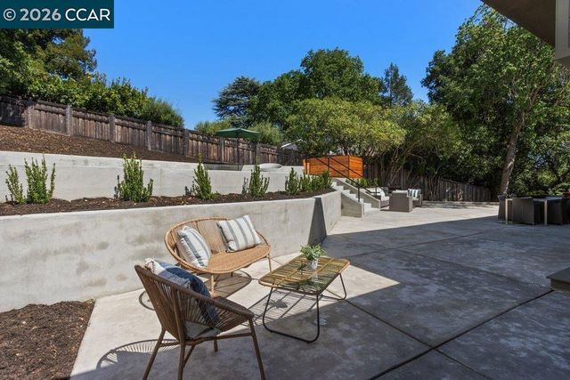 4006 Natasha Dr, Lafayette, CA 94549