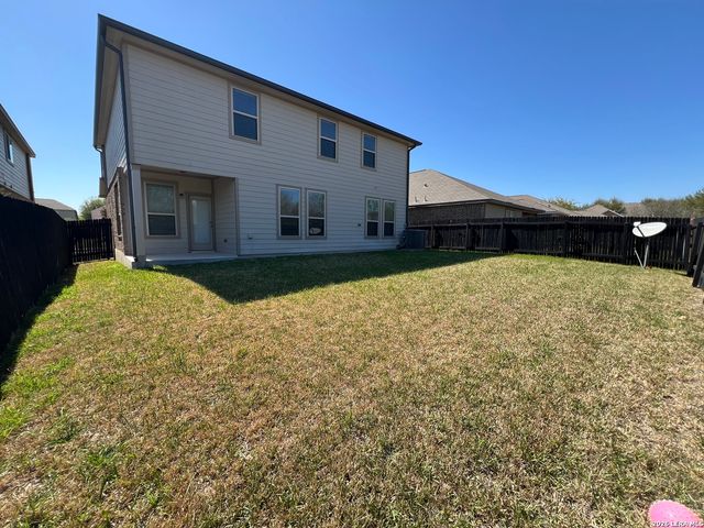 216 CAMPFIRE WAY, Cibolo, TX 78108