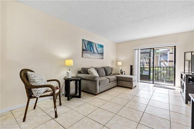 12501 McGregor BLVD 11, Fort Myers, FL 33919