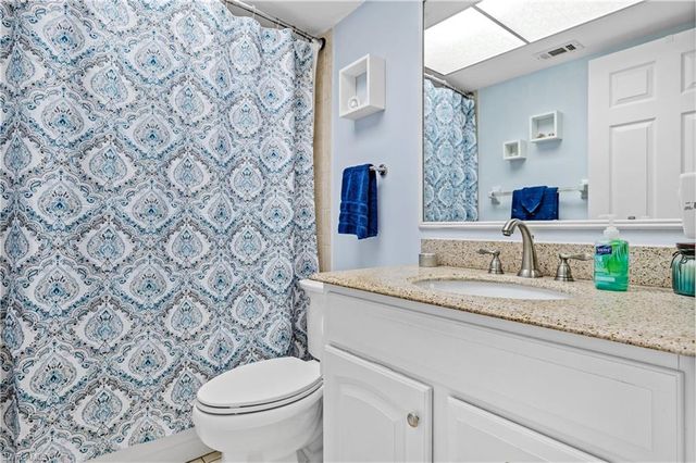 12501 McGregor BLVD 11, Fort Myers, FL 33919