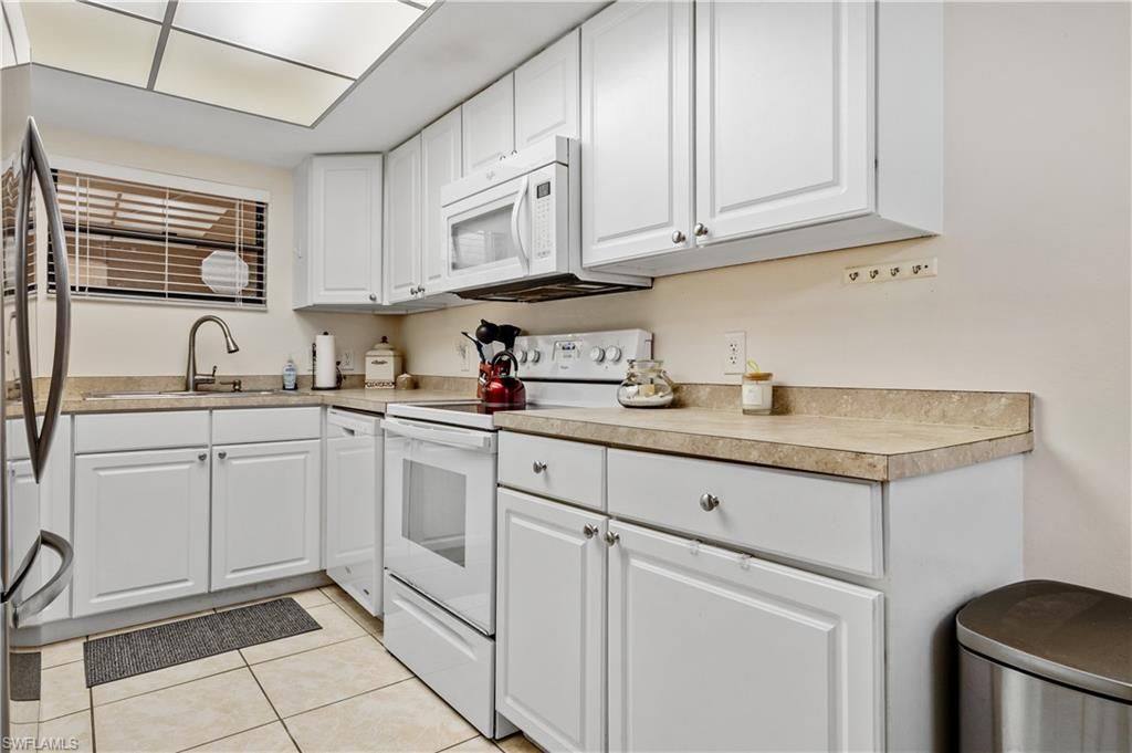 12501 McGregor BLVD 11, FORT MYERS, FL 33919 — photo 3