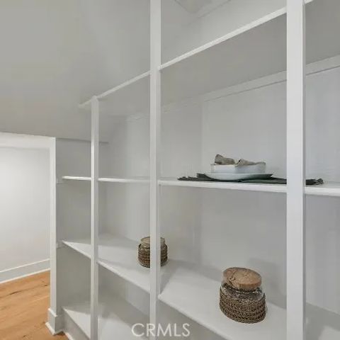 24393 Camino Oceano, Valencia, CA 91354