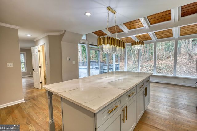 4205 Aberdeen Pass NE, Roswell, GA 30075