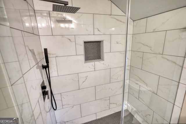 4205 Aberdeen Pass NE, Roswell, GA 30075