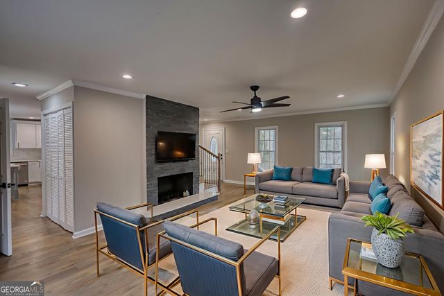 4205 Aberdeen Pass NE, Roswell, GA 30075