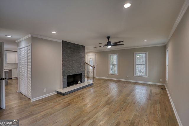 4205 Aberdeen Pass NE, Roswell, GA 30075