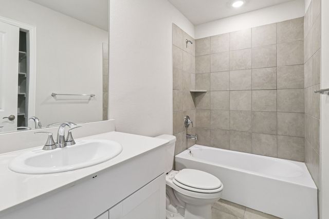 1748 Gardendale Hollow Lane, Anna, TX 75409