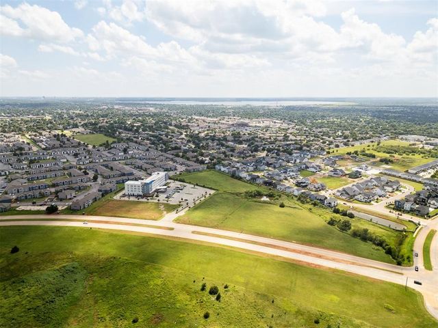 13109 Highland Park Boulevard, Oklahoma City, OK 73120