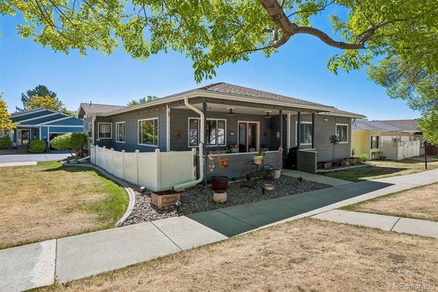 33 Sandra Lane, Broomfield, CO 80020