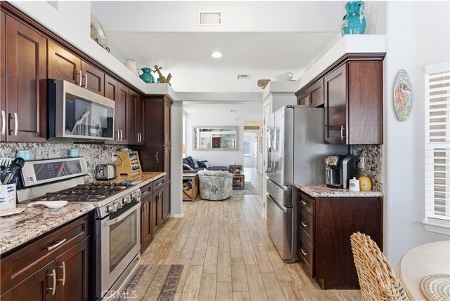 700 Lido Park Drive 14, Newport Beach, CA 92663