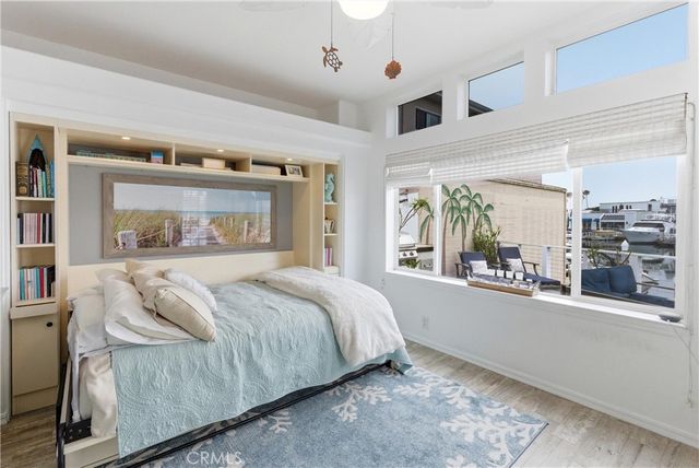 700 Lido Park Drive 14, Newport Beach, CA 92663