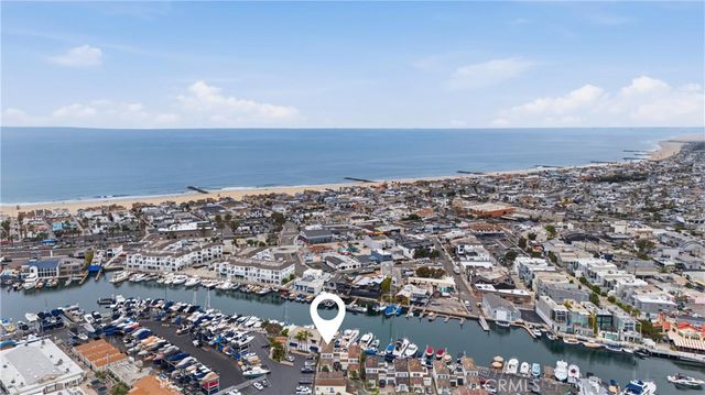 700 Lido Park Drive 14, Newport Beach, CA 92663