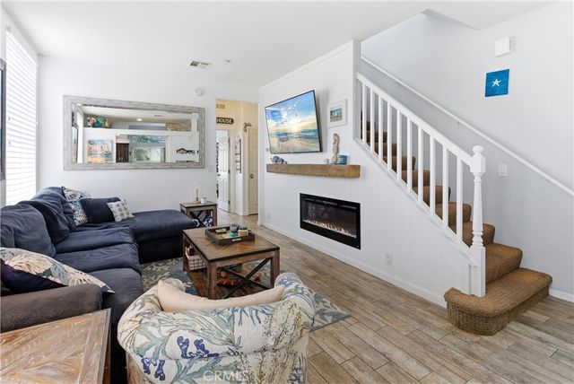 700 Lido Park Drive 14, Newport Beach, CA 92663