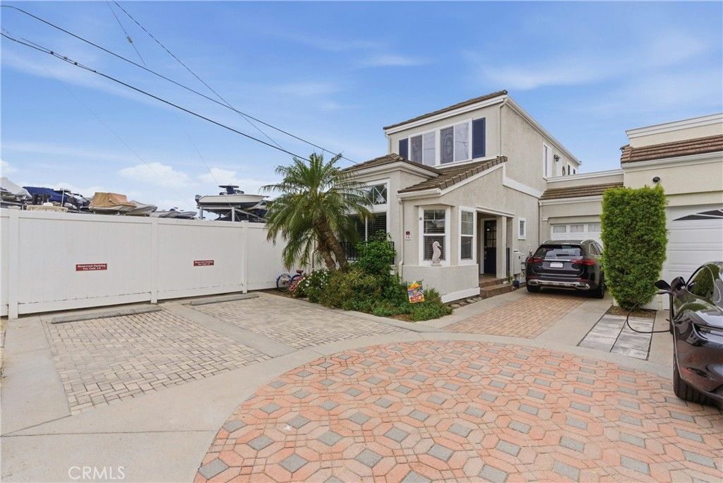 700 Lido Park Drive 14, Newport Beach, CA 92663