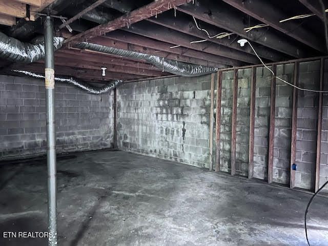 113 Smith Lane, Harriman, TN 37748