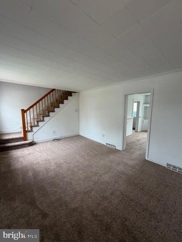 1 THIRD AVE, Claymont, DE 19703