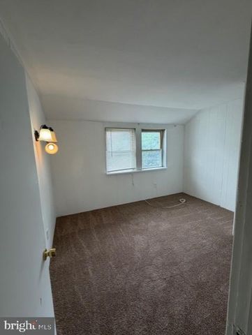 1 THIRD AVE, Claymont, DE 19703